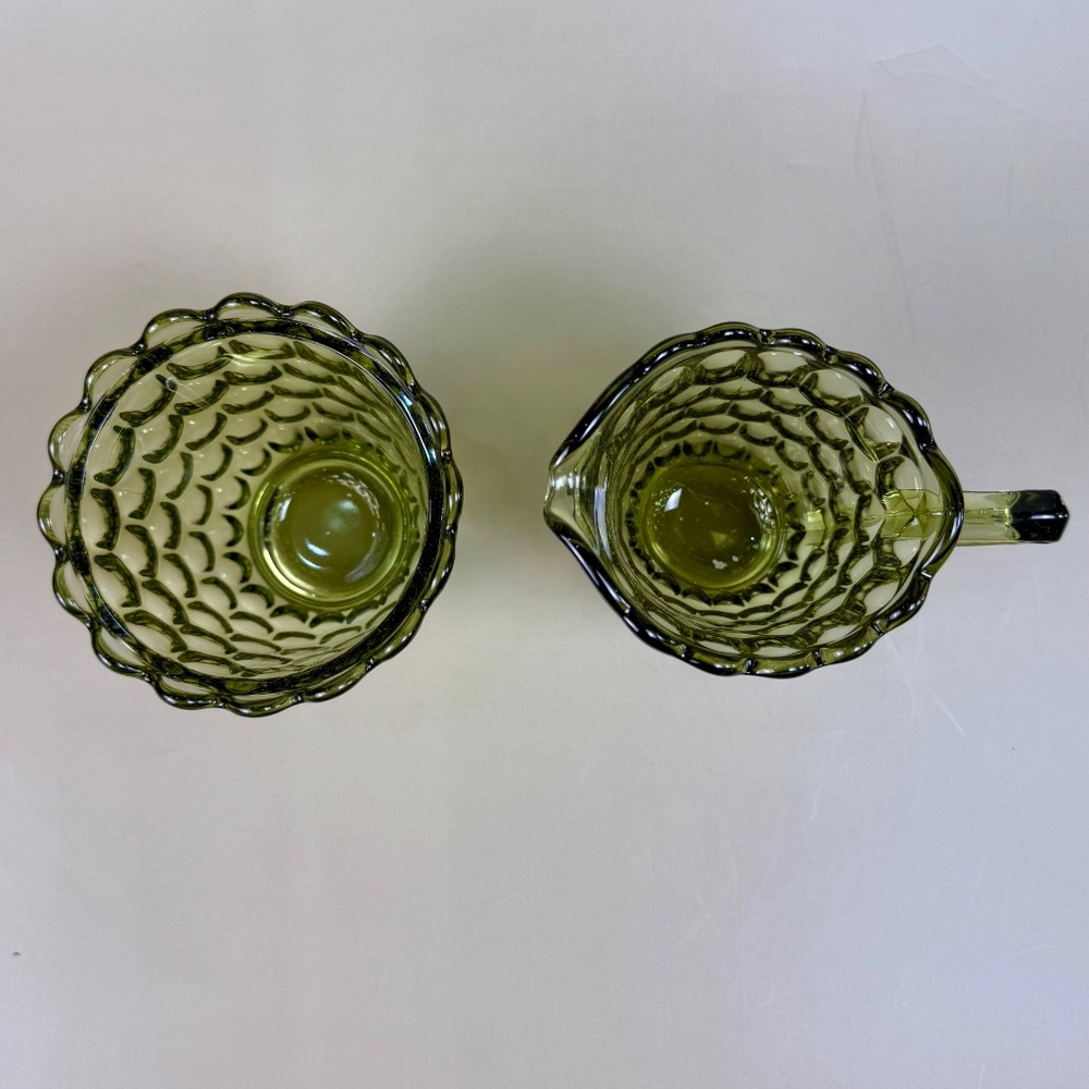 UV Reactive Fenton Green Thumbprint Glass Creamer & Sugar Bowl Set - Picture 8 of 16